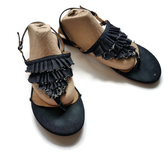 Xhilaration Shoes - Xhilaration Denim Jean Ruffle T Stap Sandals